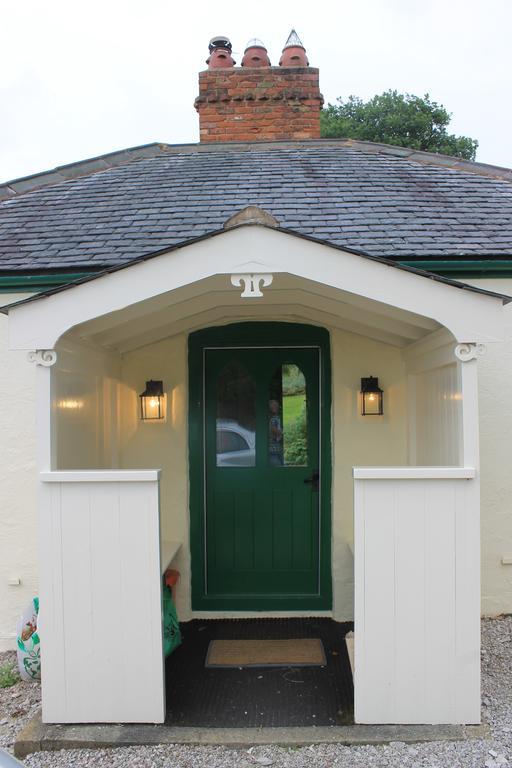 Glyn Arthur Lodge Llandyrnog Zewnętrze zdjęcie