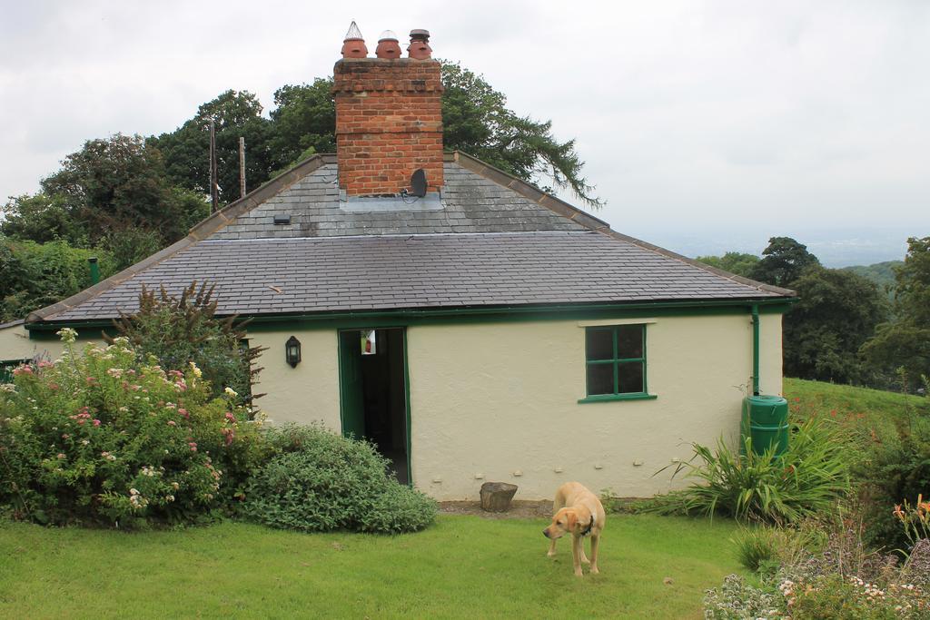Glyn Arthur Lodge Llandyrnog Zewnętrze zdjęcie